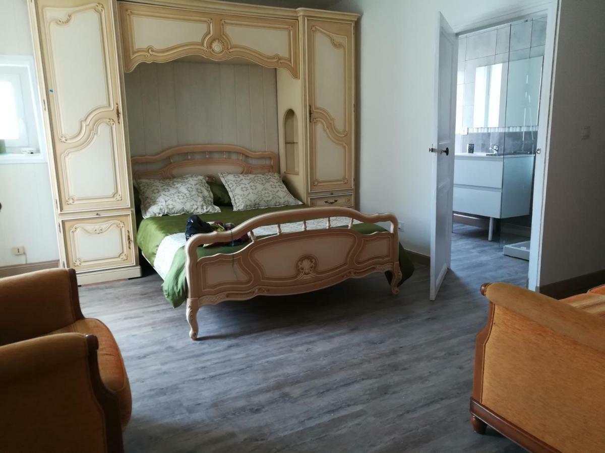 Ferienwohnung Logis Des Chouans Les Landes-Genusson Exterior foto