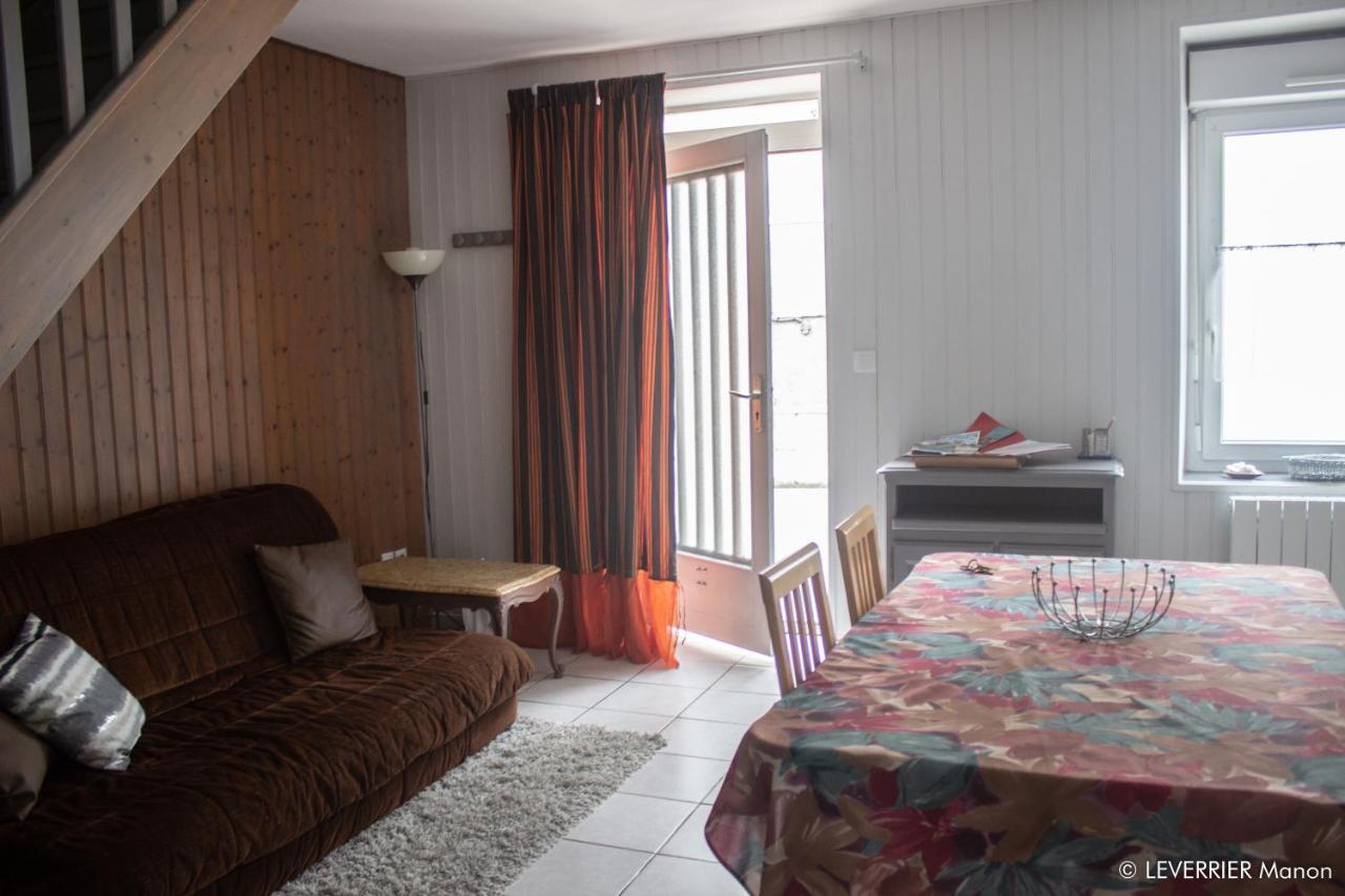 Ferienwohnung Logis Des Chouans Les Landes-Genusson Exterior foto